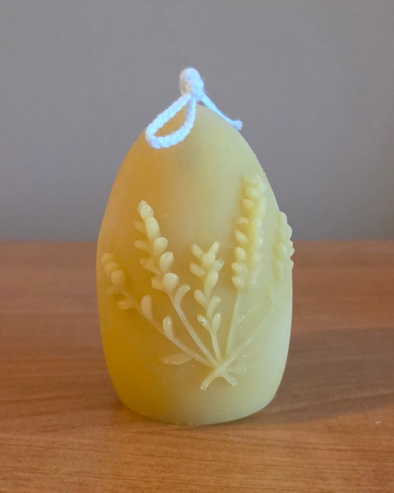 Beeswax egg candle