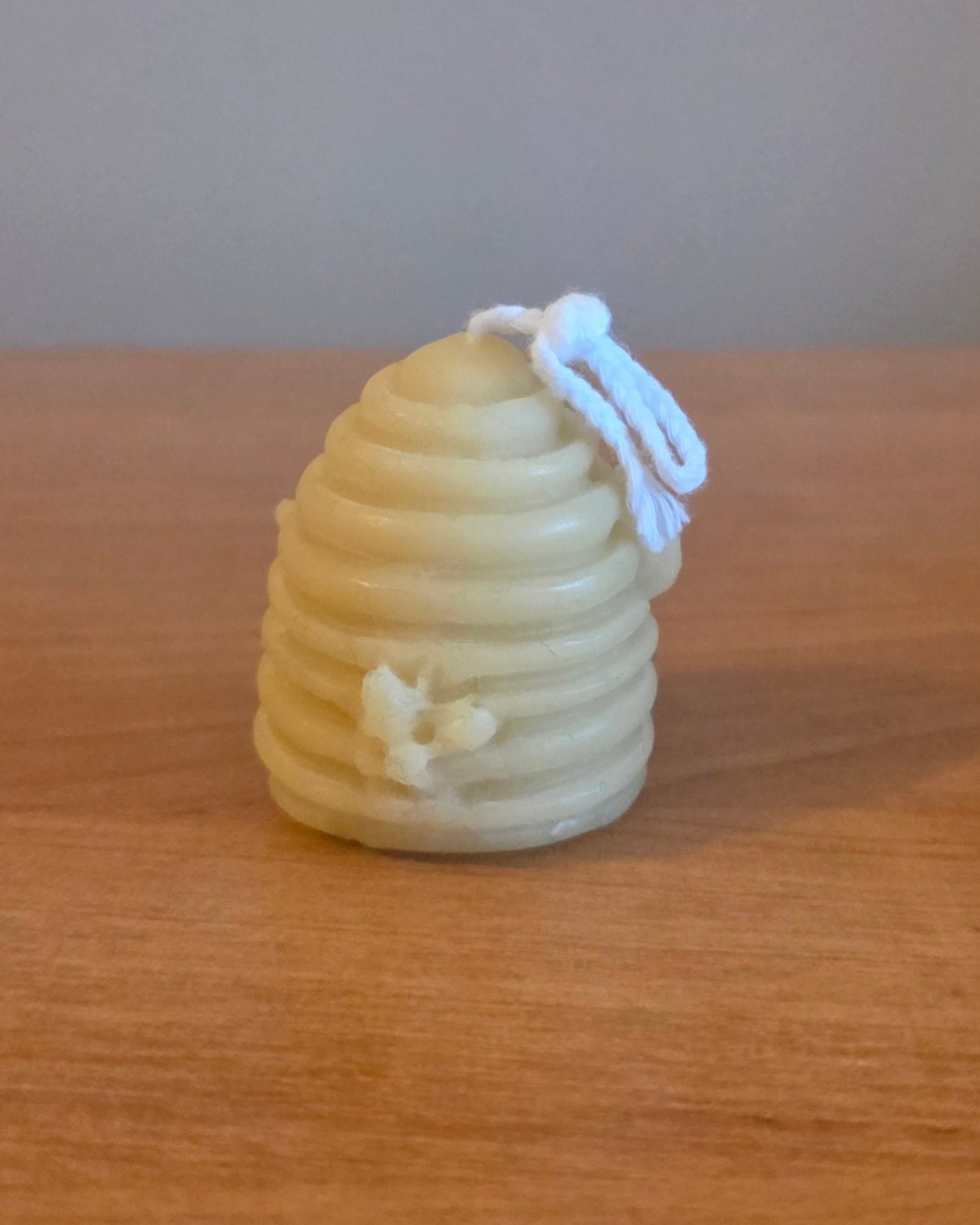 Beehive candle